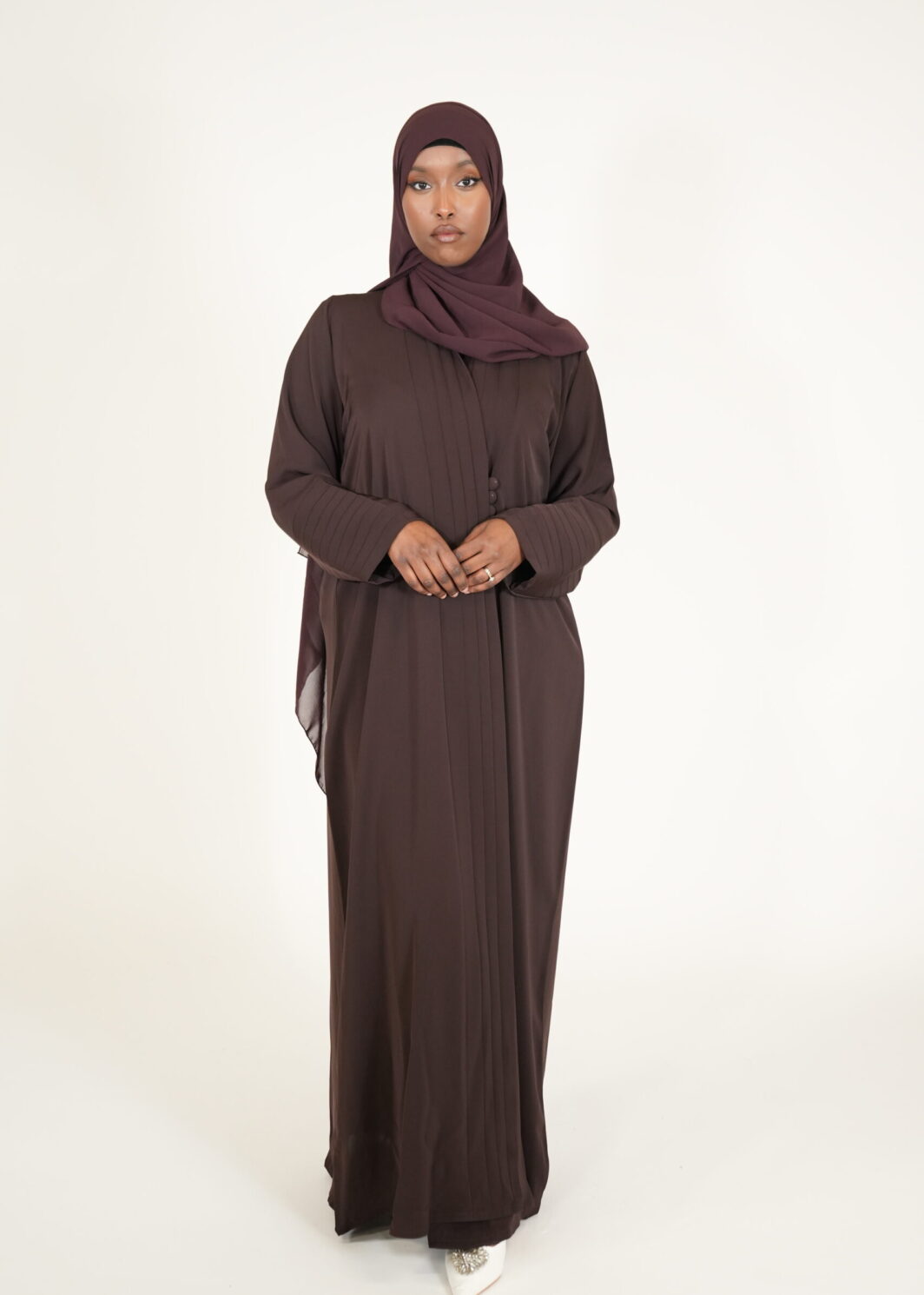Brown Buttoned Pleated Abayah